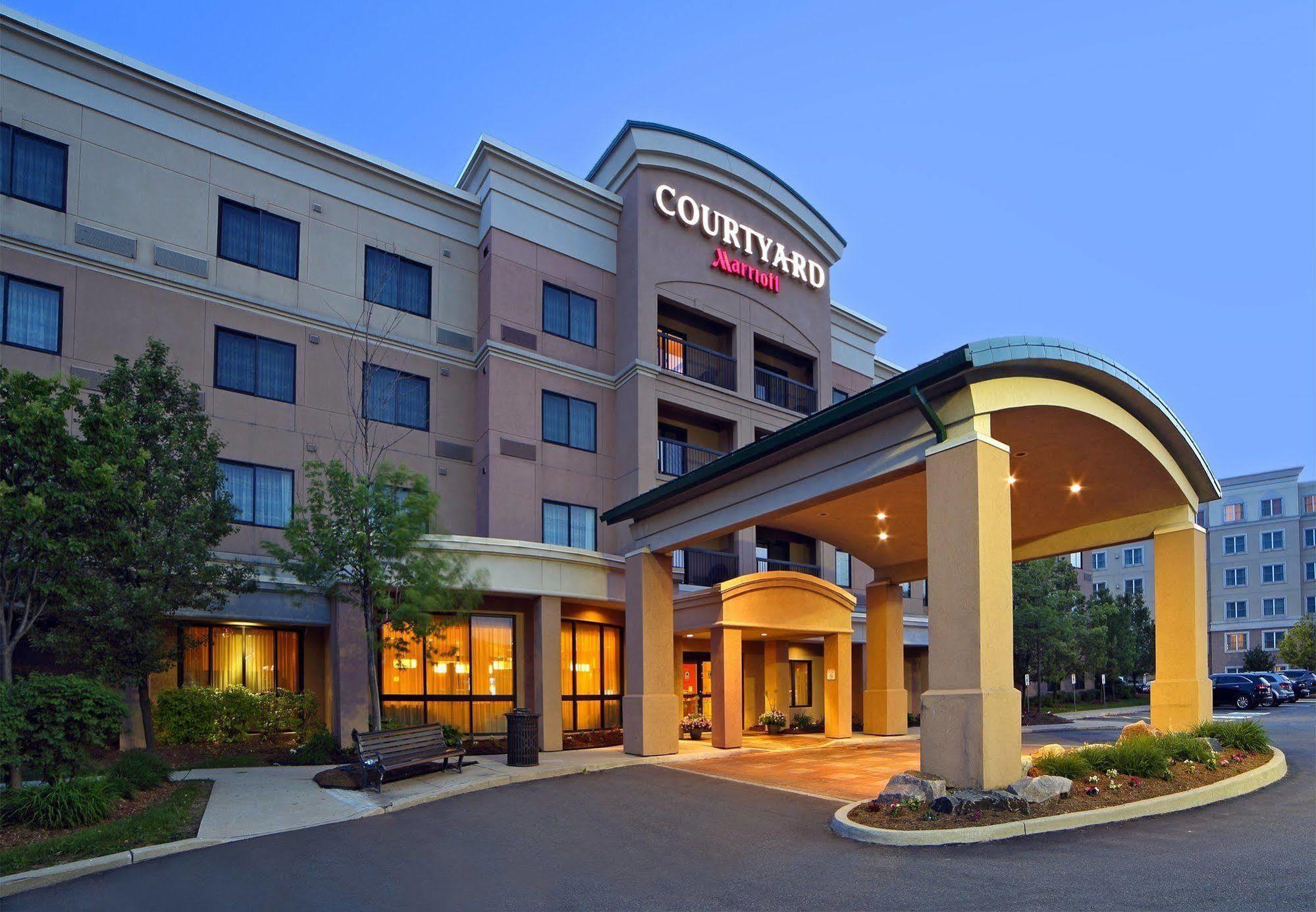 Courtyard By Marriott Mississauga-Airport Corporate Centre West Hotel Exterior foto